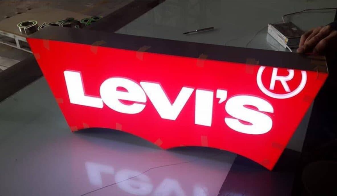 Levi's